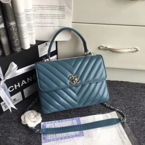 Chanel Original Sheepskin Leather Tote Bag V92236 blauw zilveren gesp