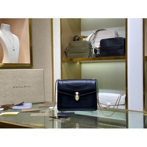 BVLGARI mini Serpenti Forever Schoudertas Kalfsleer 35107 Zwart