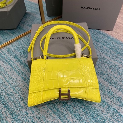 Balenciaga ZANDLOPER KLEINE HANDVATTAS Kalfsleer met krokodillenreliëf B108895C geel