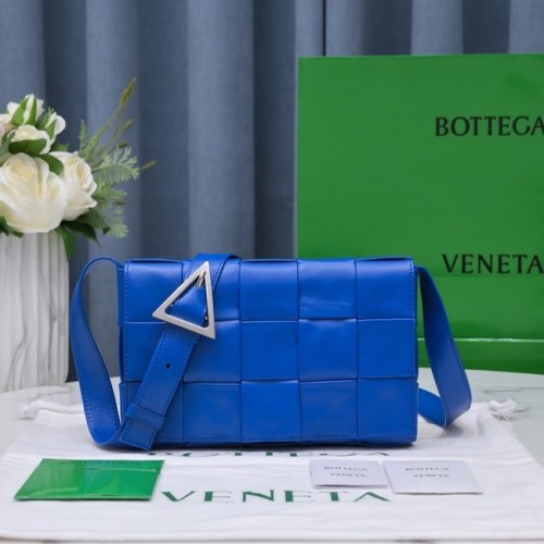 Bottega Veneta CASSETTE 018101 blauw