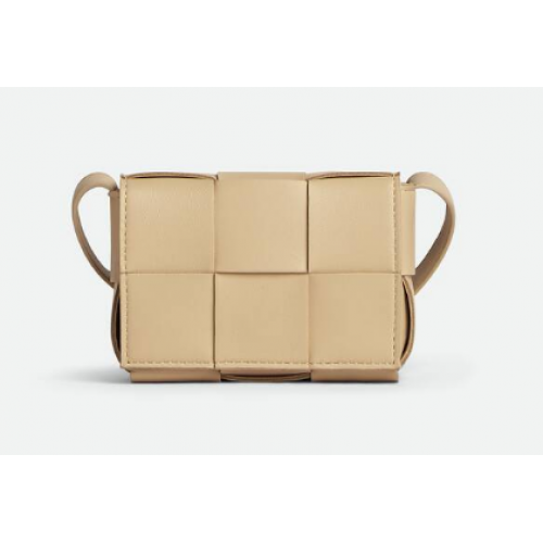 Bottega Veneta Snoepcassette A666688 Pap