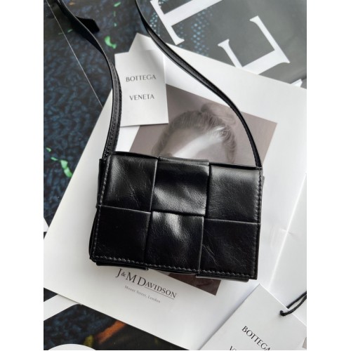 Bottega Veneta Snoepcassette A666688 zwart