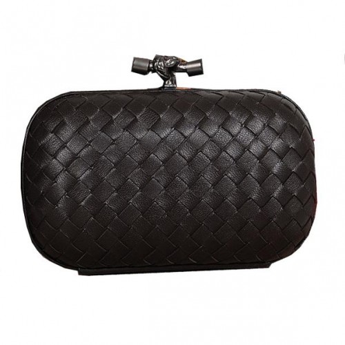 Bottega Veneta Intrecciato Schapenvacht Impero Ayers Knot Clutch 11308 Zwart