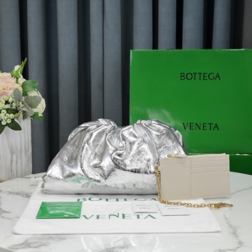 Bottega Veneta Leren clutch 576227 zilver