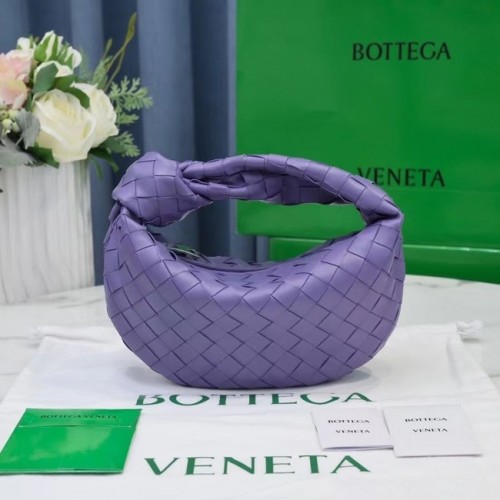 Bottega Veneta MINI JODIE 651876 lavendel