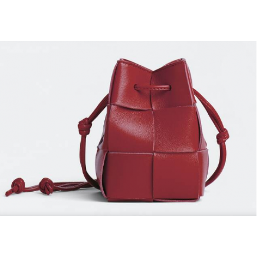 Bottega Veneta Mini intreccio leren crossbody bucket bag 680217 rood