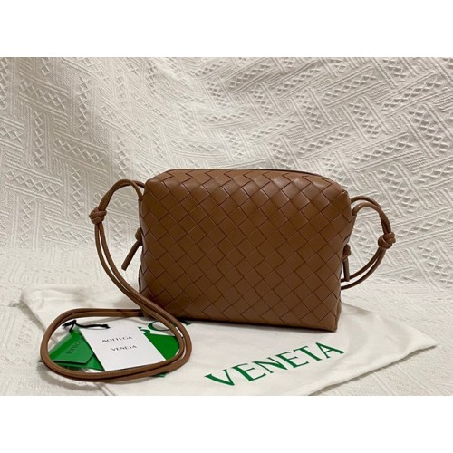 Bottega Veneta Kleine intrecciato leren schoudertas 680255 Bruin