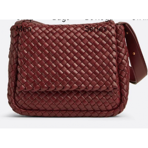 Bottega Veneta Kleine gewatteerde schoudertas van intreccio leer 709418 Bordeaux