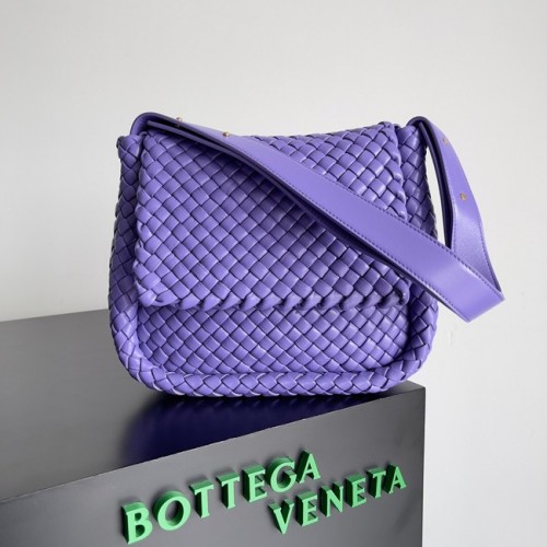 Bottega Veneta Kleine gewatteerde intreccio leren schoudertas 709418 Paars