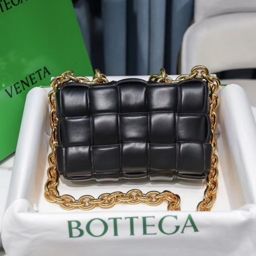 Bottega Veneta DE KETTING CASSETTE Versnelde levering 631421 zwart