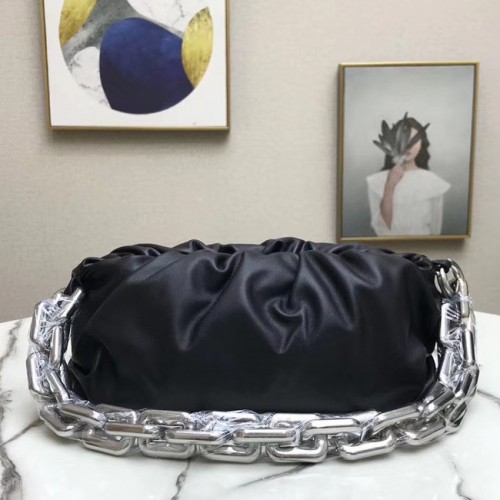 Bottega Veneta THE CHAIN POUCH 620230 zwart