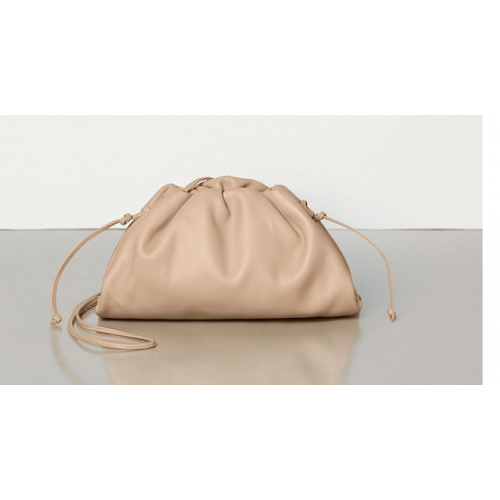 Bottega Veneta HET MINI-TASJE 585852 Amandel