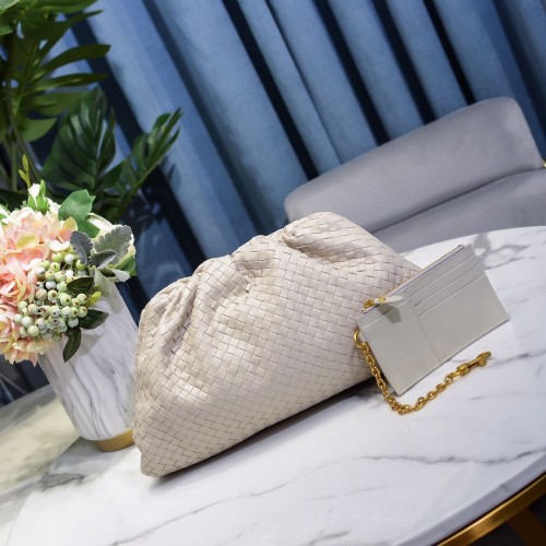 Bottega Veneta Weave Clutch tas 585853 Wit
