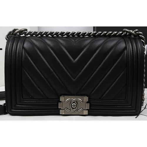 Boy Chanel Flap Bag Kalfsleer Chevron Quilting A67025 Zwart