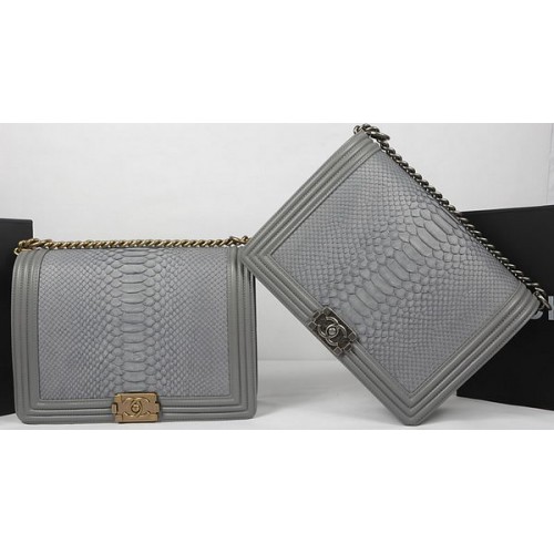 Boy Chanel Flap Bag Origineel Python Leer A67087 Grijs