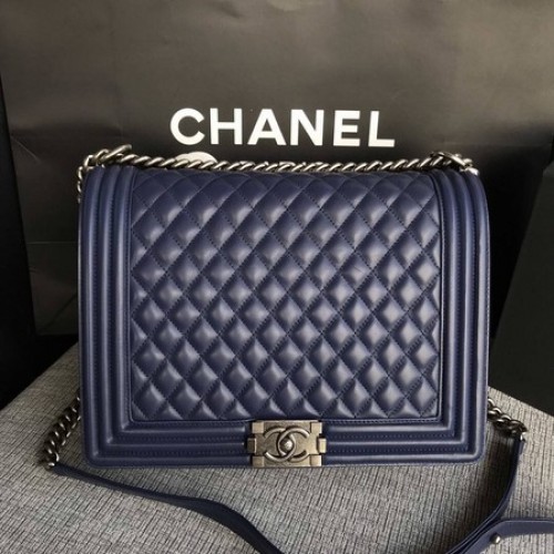 Boy Chanel Flap Schoudertas Blauw Origineel Schapenleer A67087 Zilver