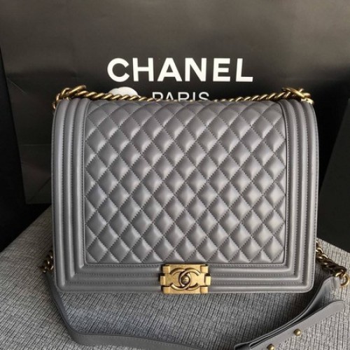Boy Chanel Flap Schoudertas Grijs Origineel Schapenleer A67087 Goud