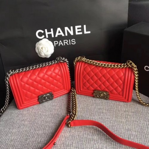 Boy Chanel Flap Schoudertas Schapenleer A67085 Rood