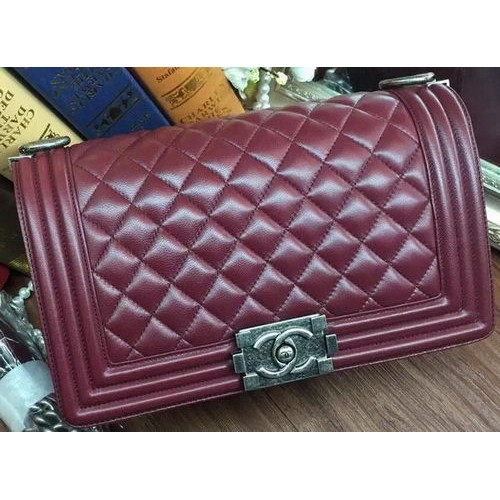 Boy Chanel Flap Schoudertas Schapenleer A67086 Bourgondië