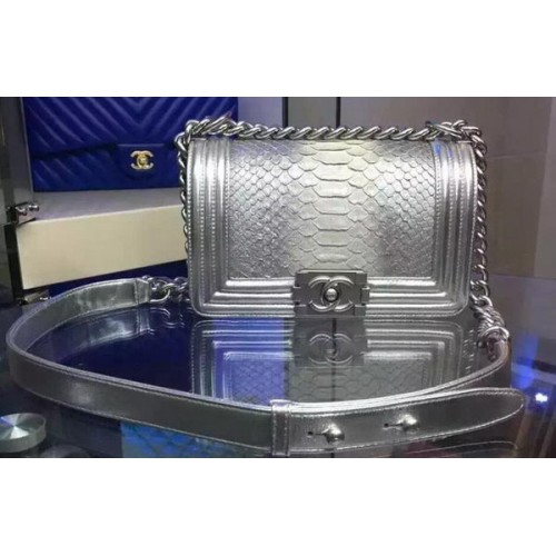 Boy Chanel Flap Schoudertas Slangenleer A67085 Zilver