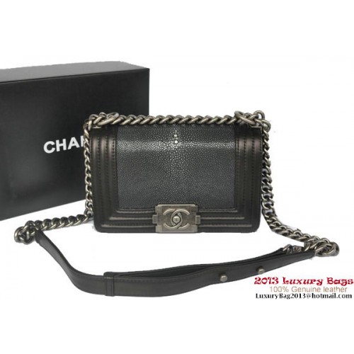 Boy Chanel Flap schoudertas in origineel Galuchat A66231 zwart