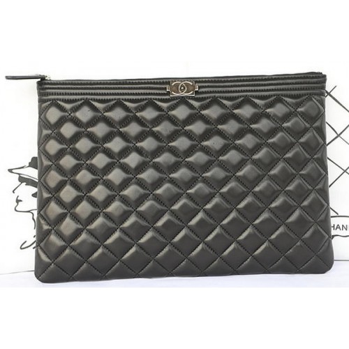 Boy Chanel Schapenvacht Leren Clutch A80571 Zwart