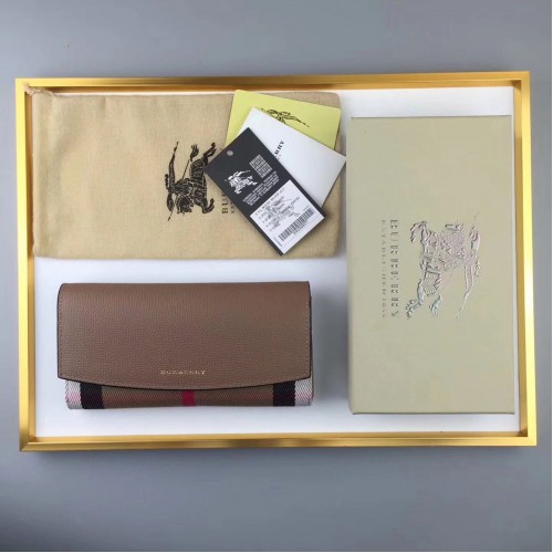 Burberry kalfsleren clutch 3957 Camel