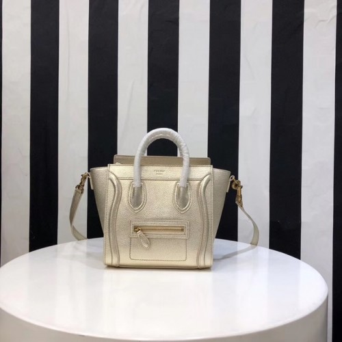 CELINE NANO BAGAGETAS IN GELAMINEERD LAMSLEER 189244-25 goud