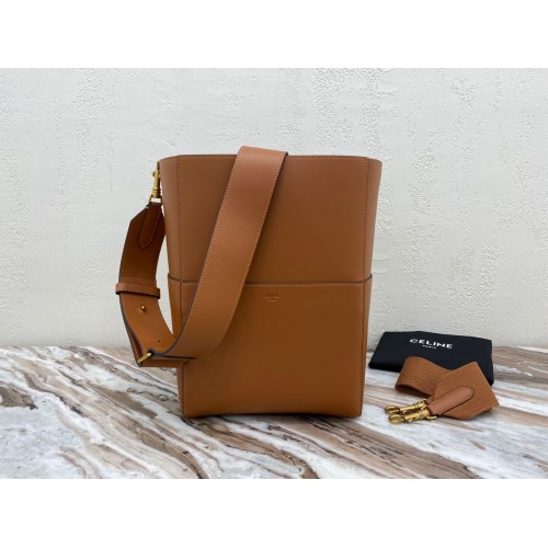 CELINE Sangle Seau tas in glad leer C3371-2 bruin