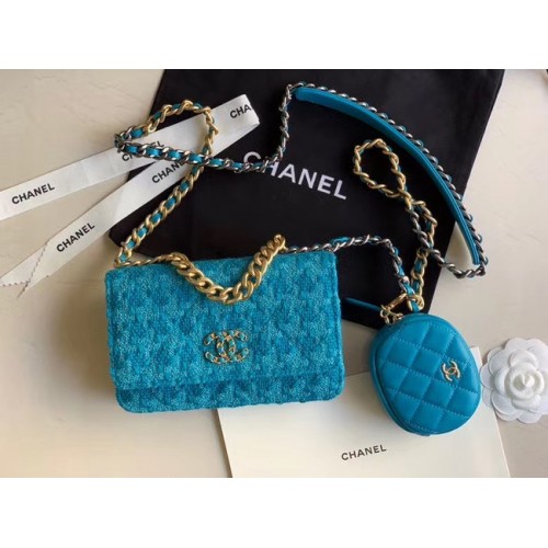 CHANEL 19 Flap Bag WOC 33817 blauw