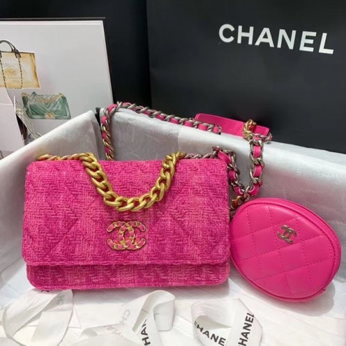 CHANEL 19 Flap Bag WOC 33817 roze