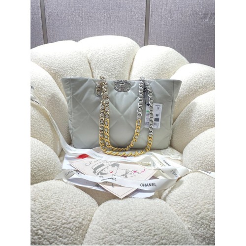 CHANEL 19 BOODSCHAPPENTAS 3660 lichtgrijs