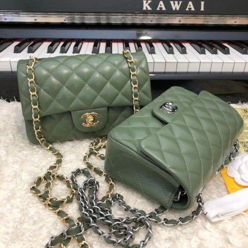 CHANEL Klassieke handtas Lamsleer A1116 groen