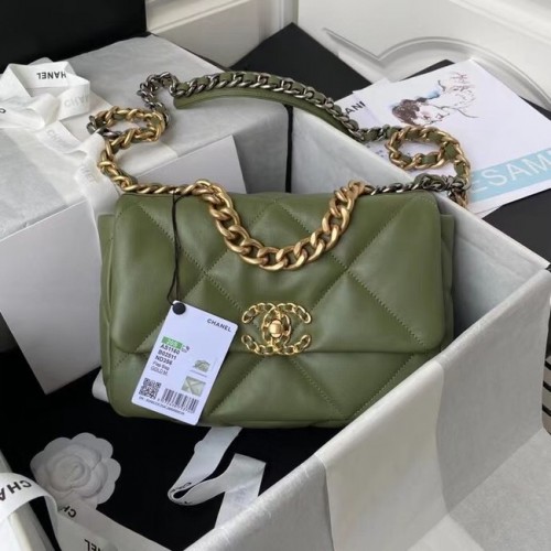 CHANEL Lamsvacht 19 Flap Bag AS1160 AS1161 groen