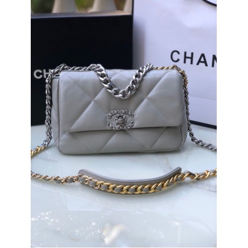 CHANEL Lamsvacht 19 Flap Bag AS1160S grijs