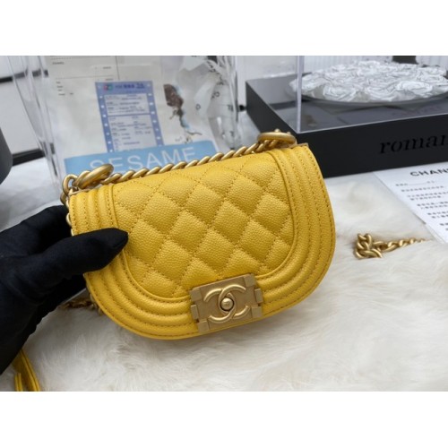 CHANEL MESSENGER TAS MINI JONGEN AS3351 geel
