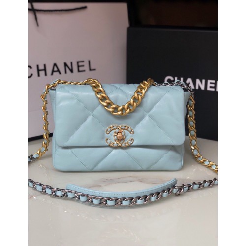 CHANEL Original Lambskin 19 Flap Bag AS1160 AS1161 lichtblauw