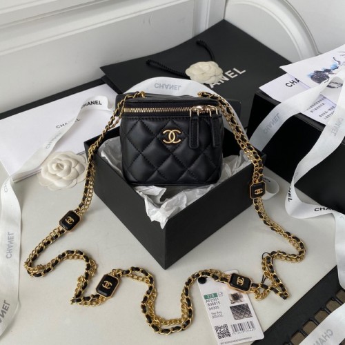 CHANEL KLEINE VANITY MET KETTING Lamsleer goudkleurig metaal AP2931 zwart