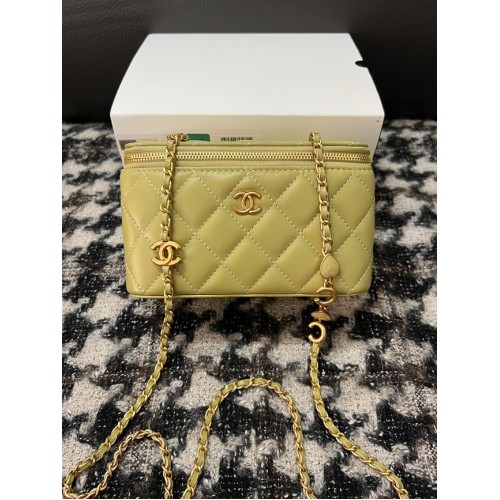 CHANEL CHANEL MET KETTING 68105 groen