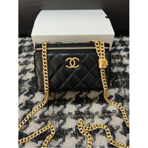 CHANEL VANITY MET KETTING 68106 Zwart
