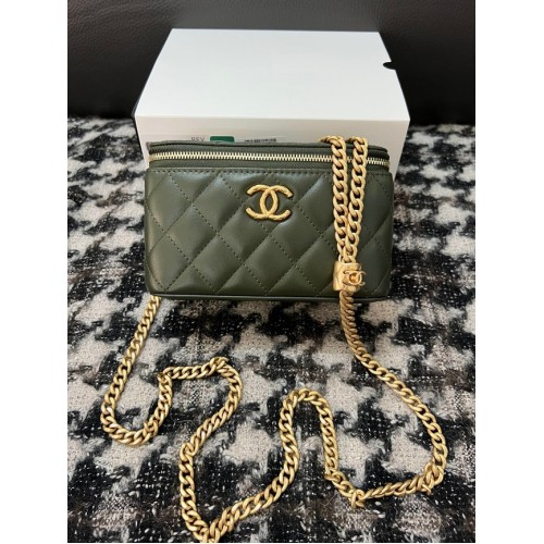 CHANEL VANITY MET KETTING 68106 zwartachtig groen
