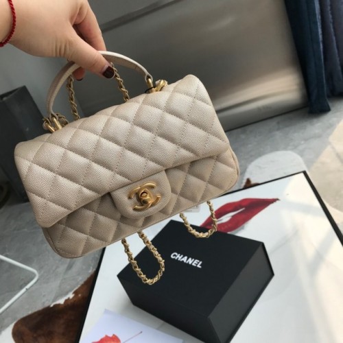 CHANEL mini flap bag met handvat aan de bovenkant AS2431 Abrikoos