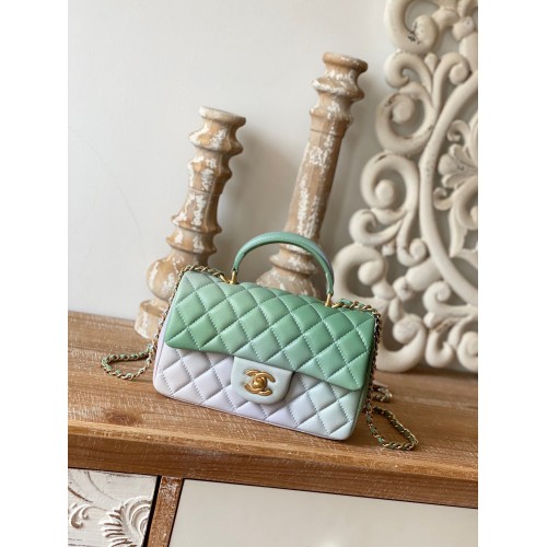 CHANEL mini flap bag met handvat aan de bovenkant AS2431 Groen