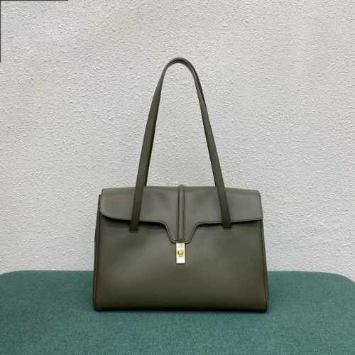 Celine LARGE SOFT 16 BAG IN SOEPEL KALFSVEER 194043 groen