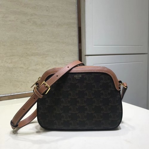 Celine KLEINE CAMERATAS IN TRIOMPHE CANVAS 191522 tan