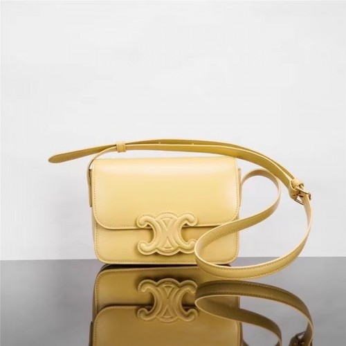 Celine TEEN CLASSIC BAG IN BOX CALFSLEER 199233 lichtgeel