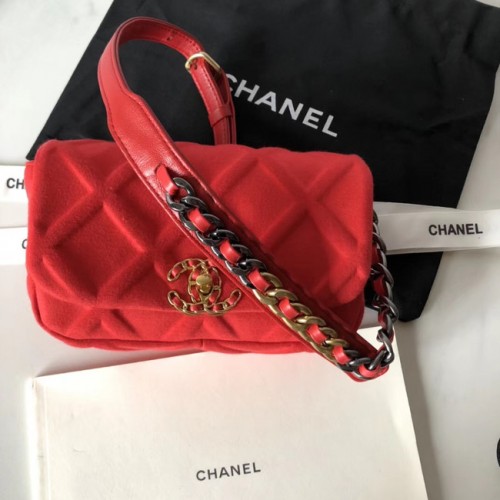 Chanel 19 Bodypack AS1163 rood