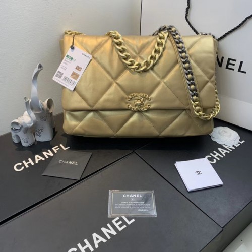 Chanel 19 kleptas AS1161 goud