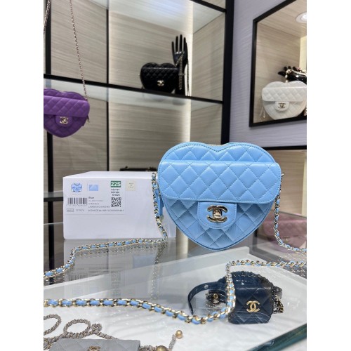Chanel 2022S Love Heart Original Lambskin Crossbody Chain Bag AS3191Y Blauw