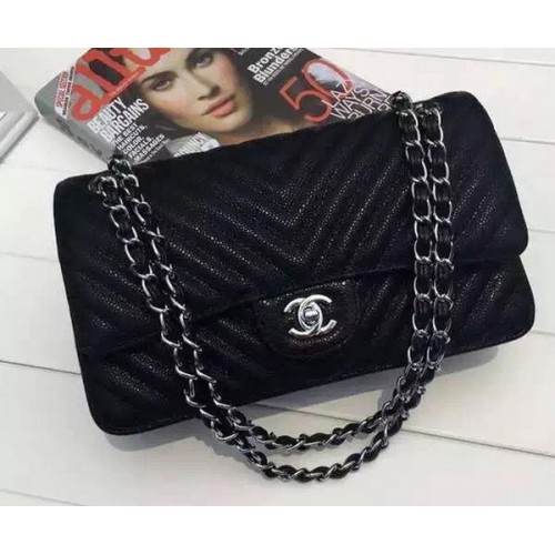 Chanel 2.55 Series Flap Bag Zwart Cannage Patroon Chevron Leer A1112V Zilver